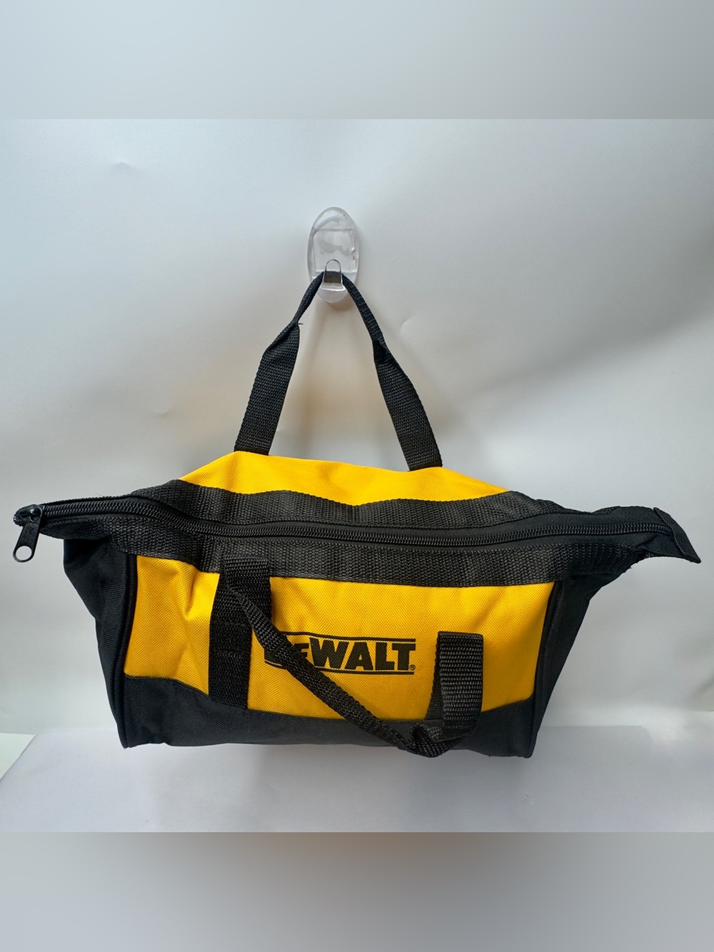 Dewalt Geuine OEM  11x9x6 Nylon Tool Bag (N294699) - Picture 4 of 11